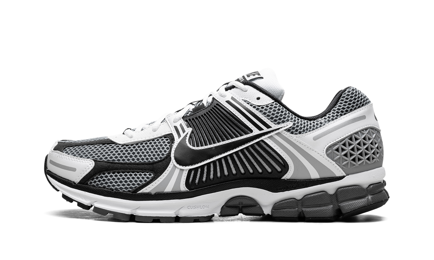 Zoom Vomero 5 SE SP "Black / Metallic Silver" CI1694 001