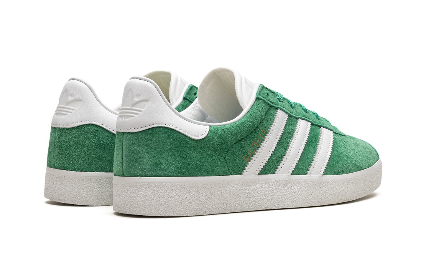Gazelle 85 "Court Green" GY2532
