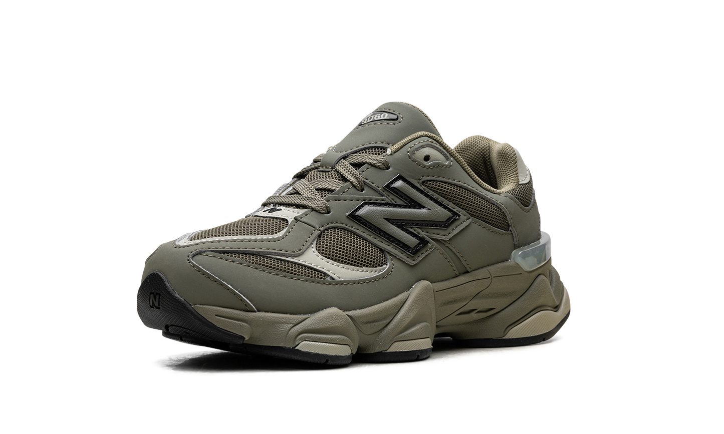 9060 GS "Dark Olivine" PC9060GD