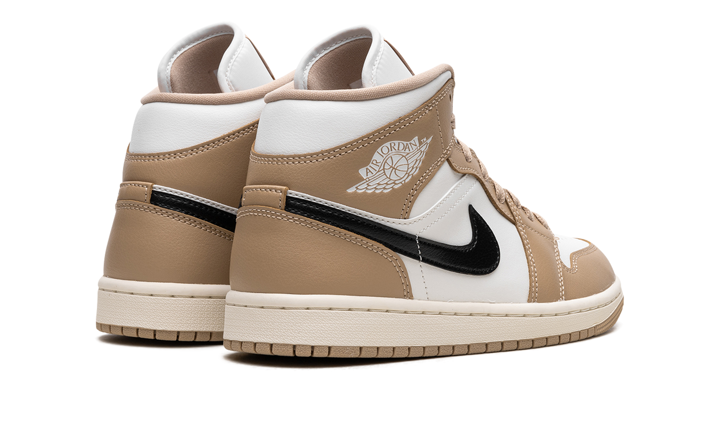 AIR JORDAN 1 MID WMNS "Desert" BQ6472 103
