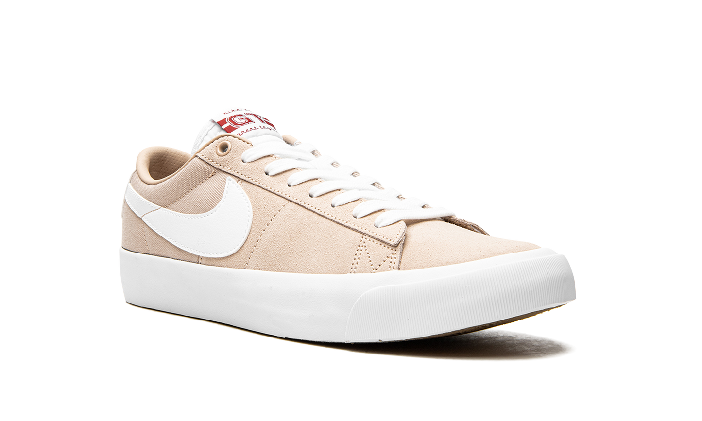 SB Blazer Zoom Low GT DC7695 200