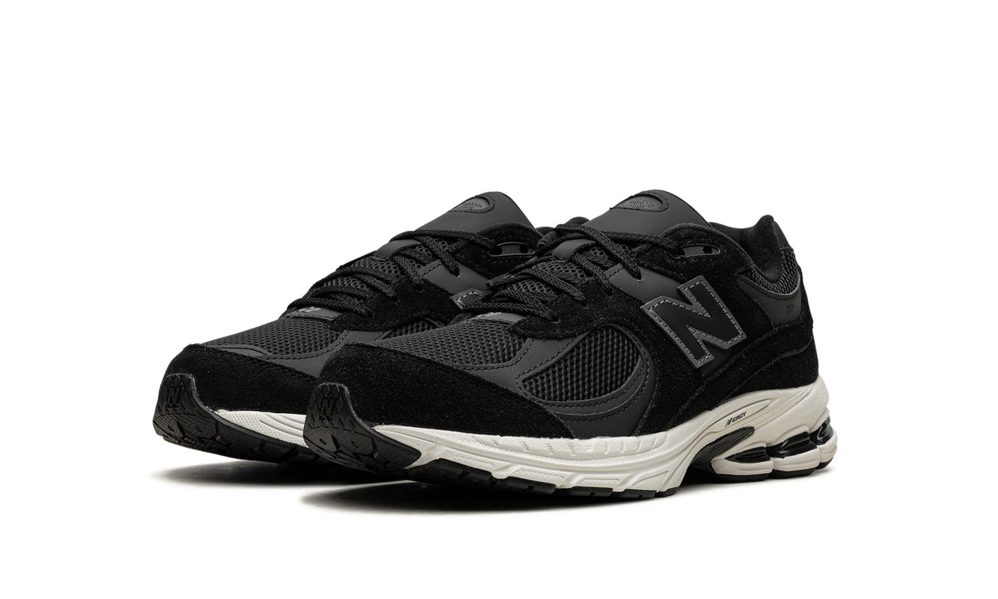 2002R GS "Black" GC2002BK