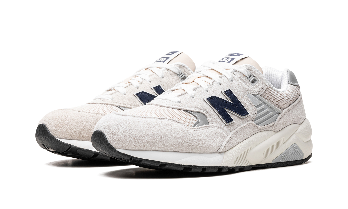 580 "Nimbus Cloud" MT580GNV