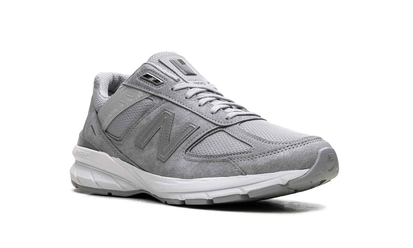 990v5 "Grey White" M990JS5
