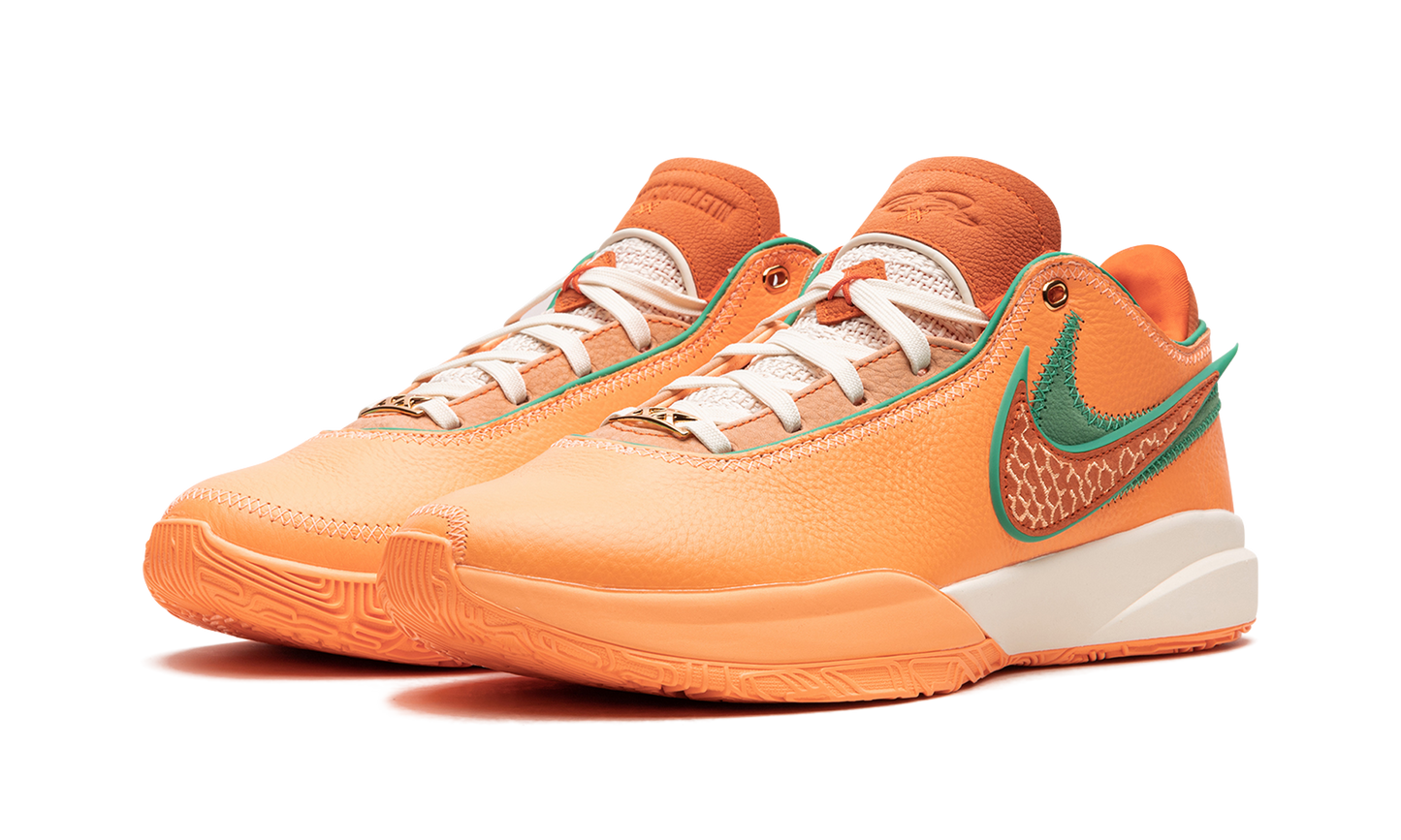 LeBron 20 "FAMU x APB - Safety Orange" FN8263 800