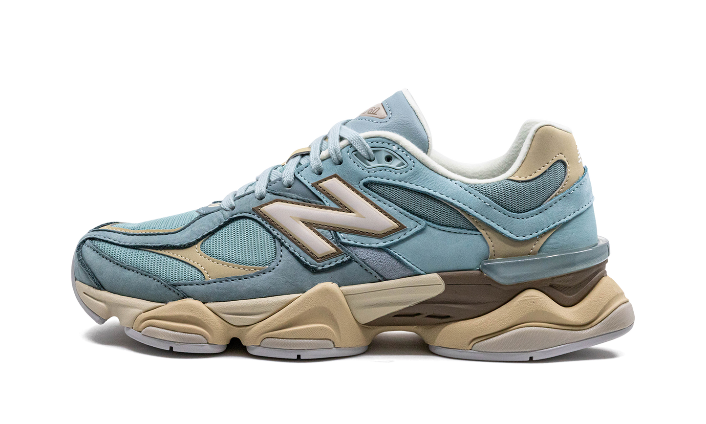 9060 "Blue Haze" U9060FNB