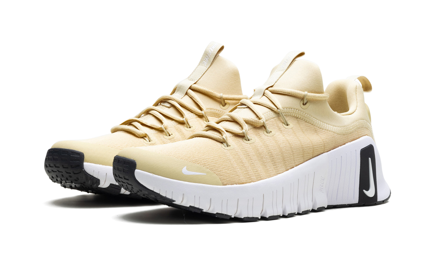 Free Metcon 6 TB "Vegas Gold Black White" HM3754 701