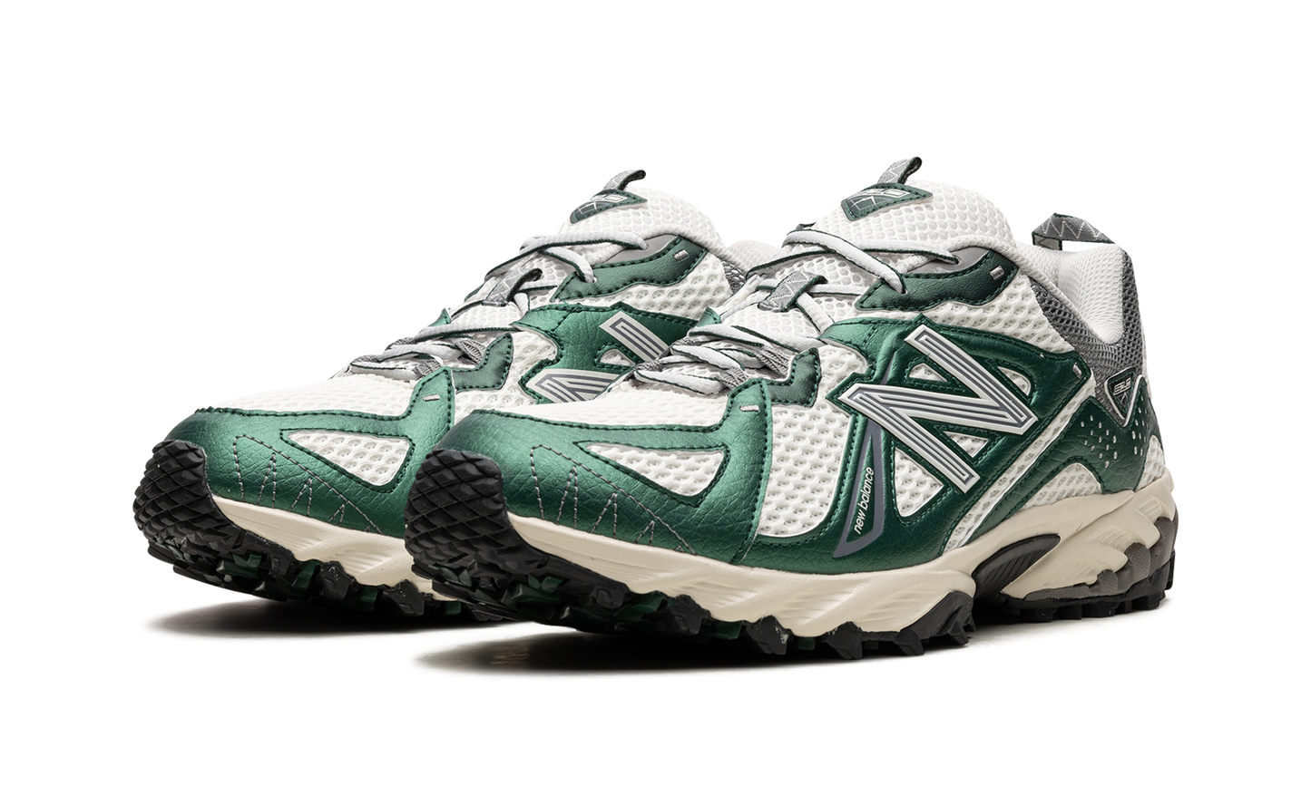 610v1 "Nightwatch Green"