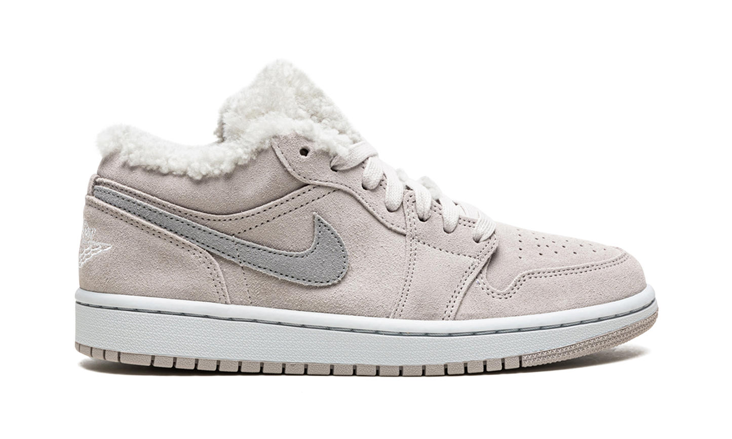 AIR JORDAN 1 LO SE WMNS "Sherpa Fleece" DO0750 002