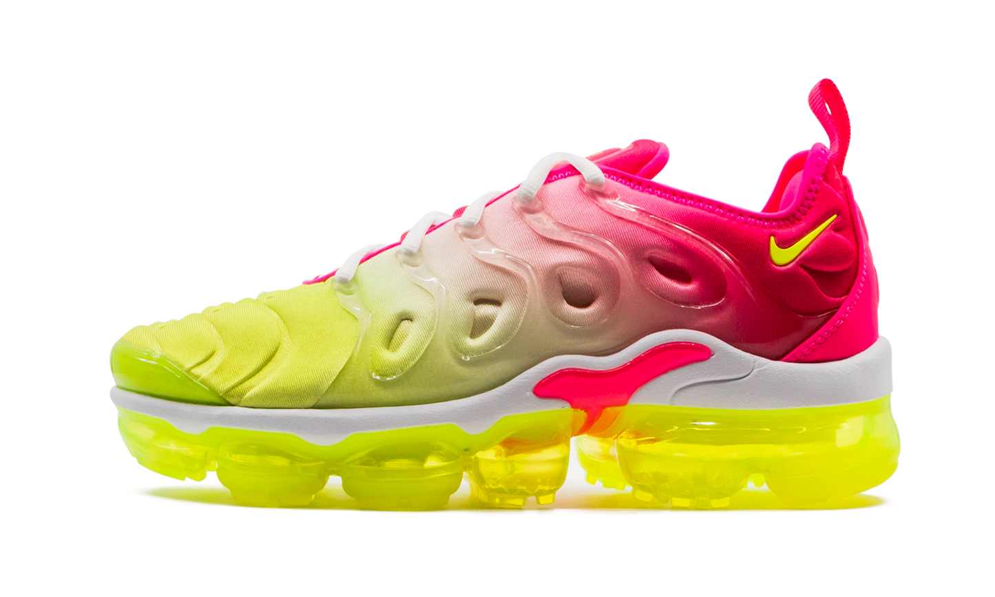 AIR VAPORMAX PLUS MNS WMNS DC2045 900