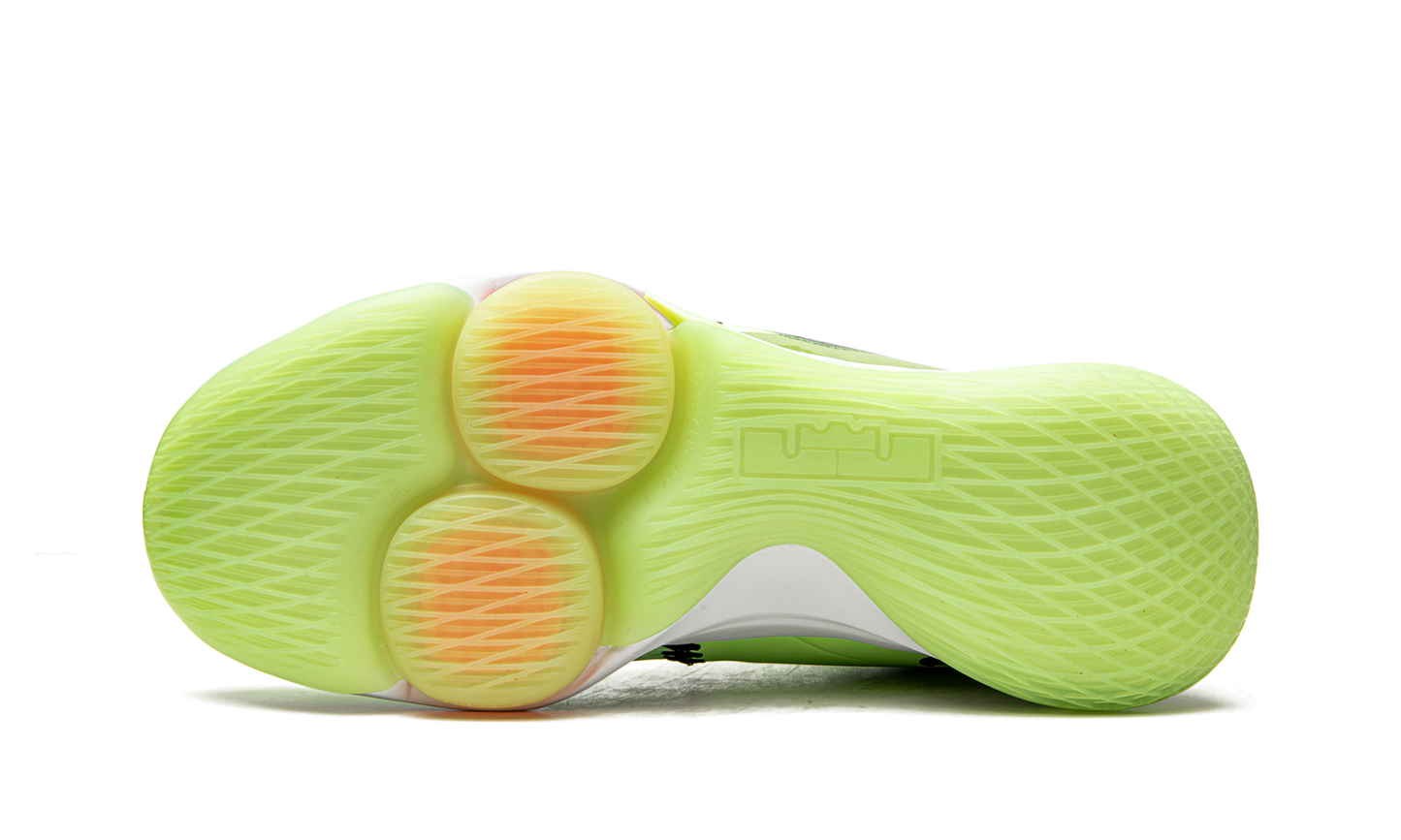 LeBron Witness V "Lime Glow" CQ9380 300