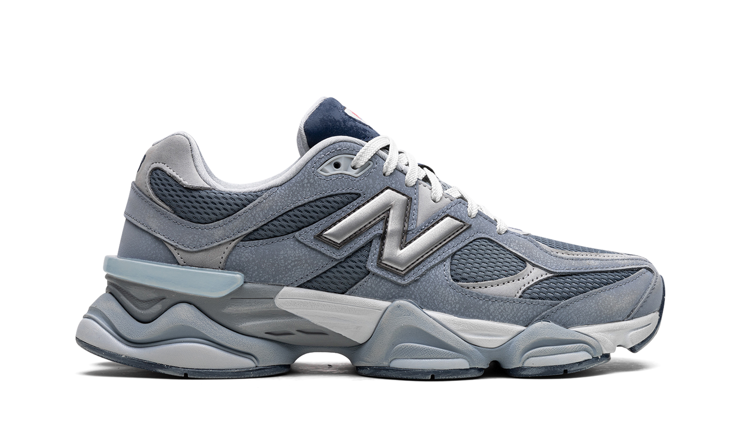 9060 "Moon Daze" U9060MD1