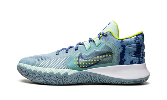 Kyrie Flytrap V CZ4100 300