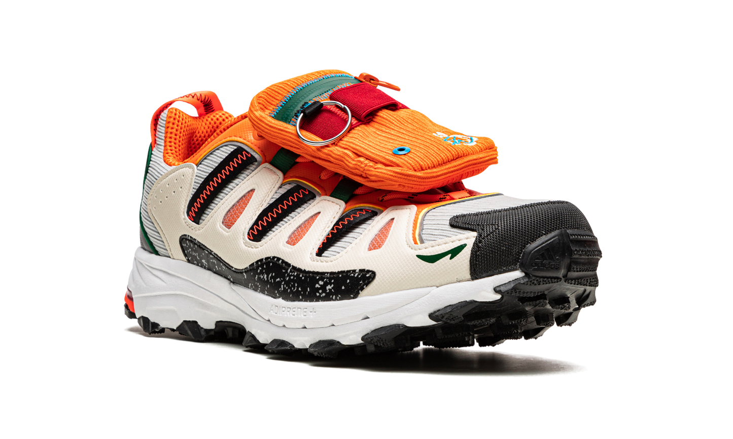 Superturf Adventure SW x A GW8810