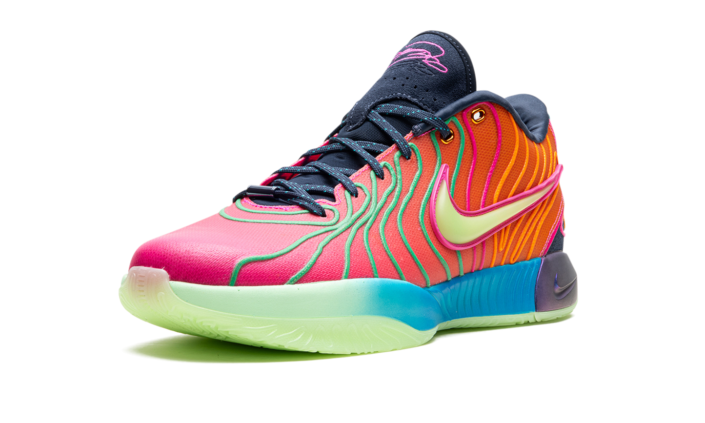 LeBron 21 "Optimism" HF5353 400