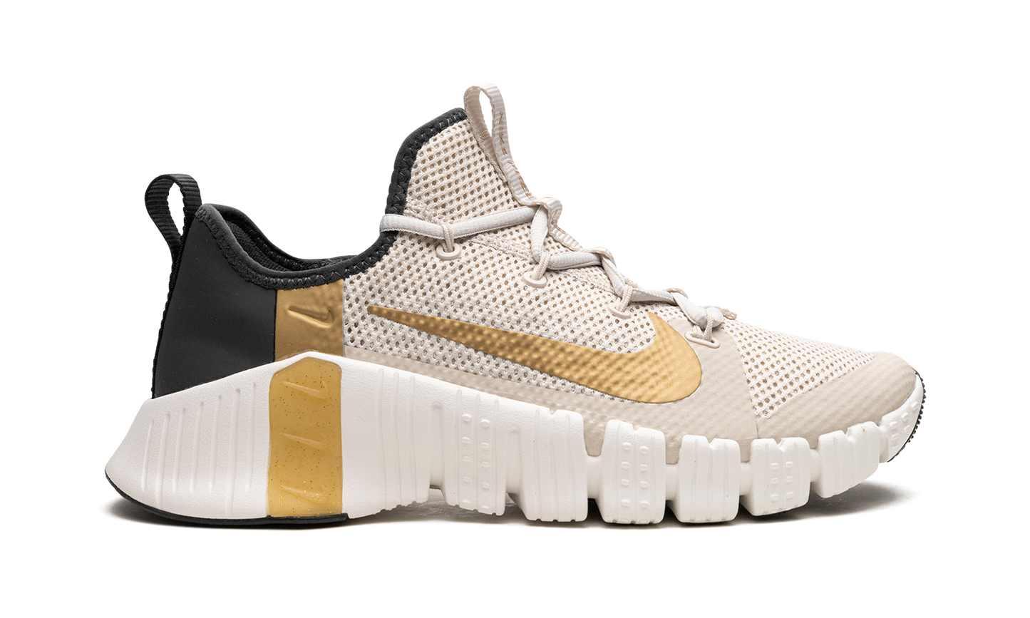 FREE METCON 3 WMNS "Light Orewood Brown" CJ6314 170