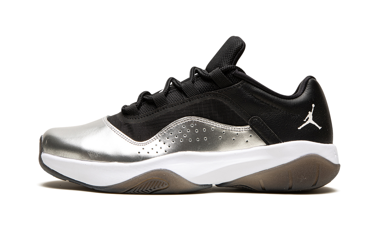 AIR JORDAN 11 CMFT LO WMNS DV2629 001