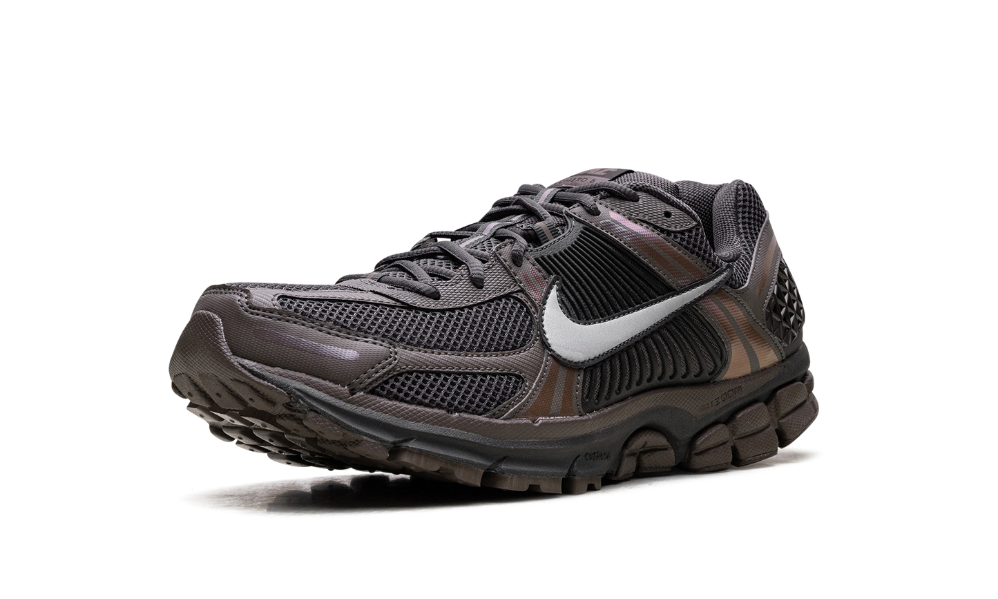 Zoom Vomero 5 "Cave Stone" HF5493 201