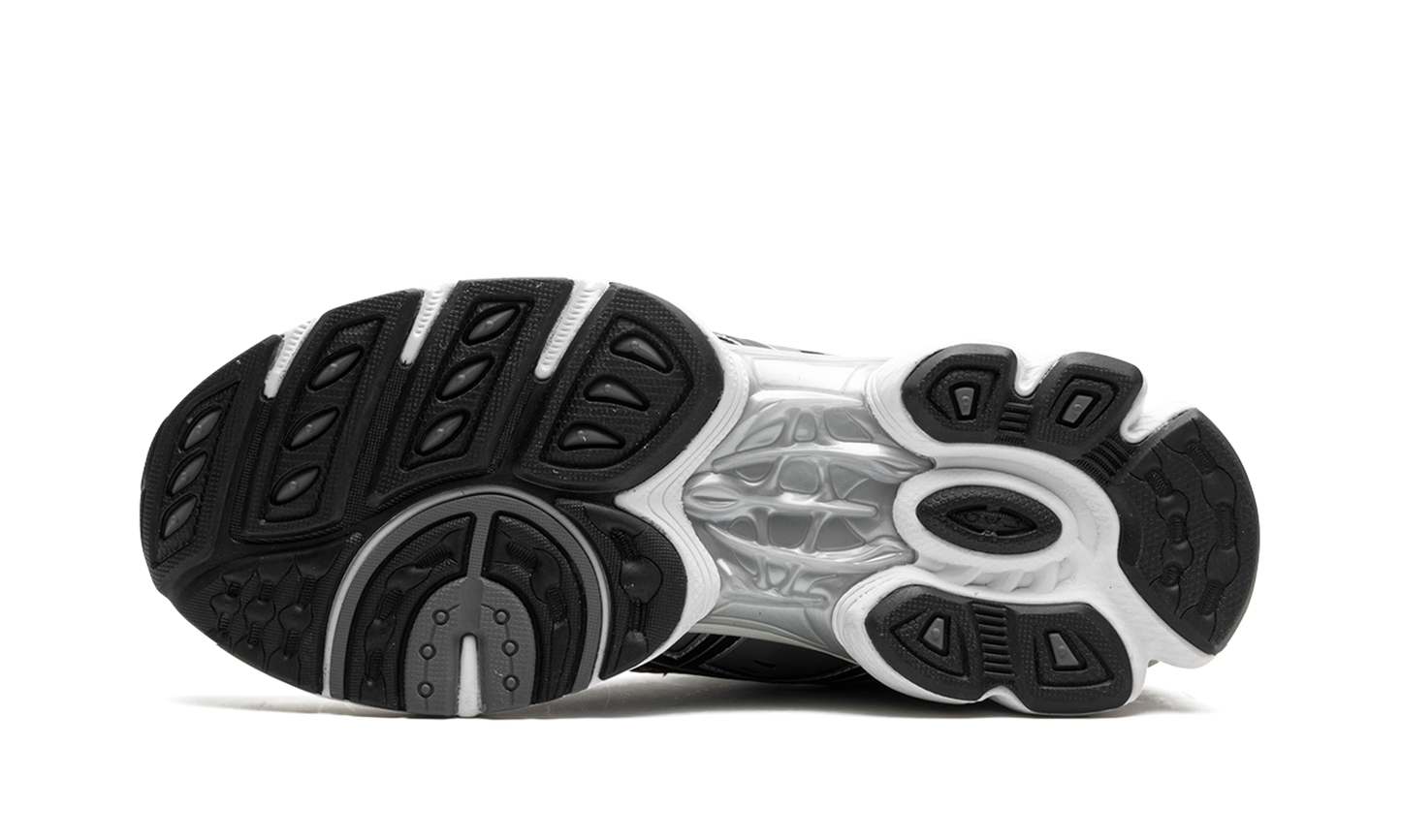 Gel-Nimbus 9 "Graphite Grey Red" 1201A424 023