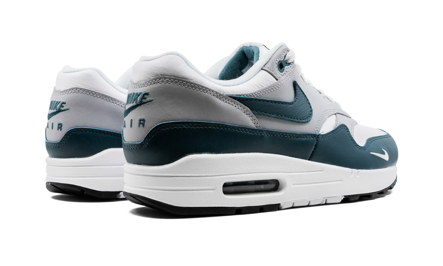 Air Max 1 LV8 "Dark Teal Green" DH4059 101