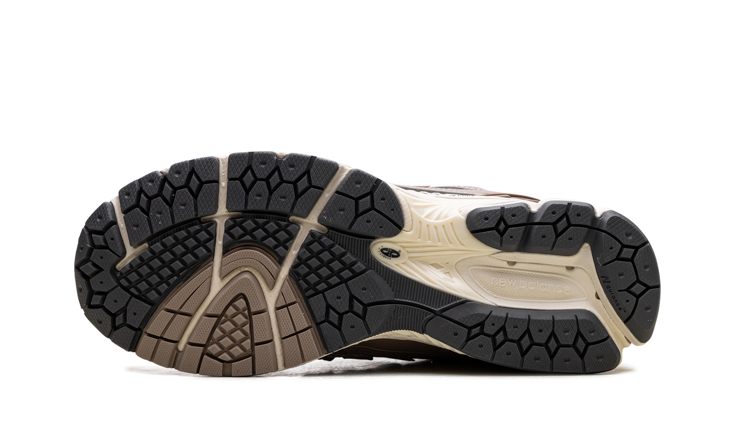 1906R "Beige Vachetta" M1906RZB