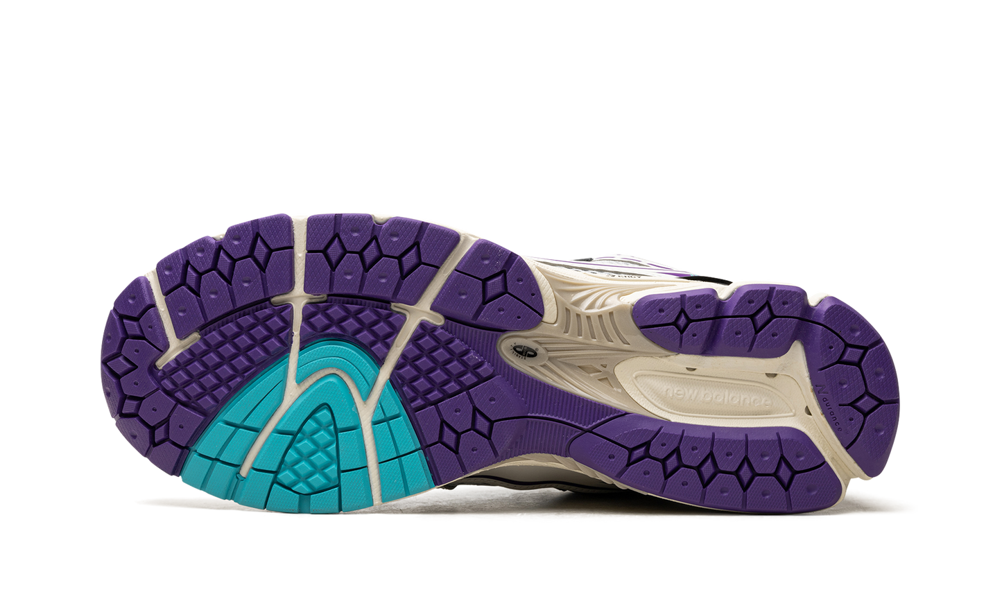 1906R "White / Aqua Purple" M1906RCF