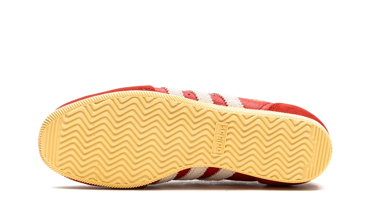 Japan WMNS "Better Scarlet Off White" IG4507