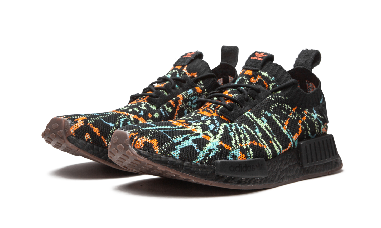 NMD_R1 PK "Glitch" G57941