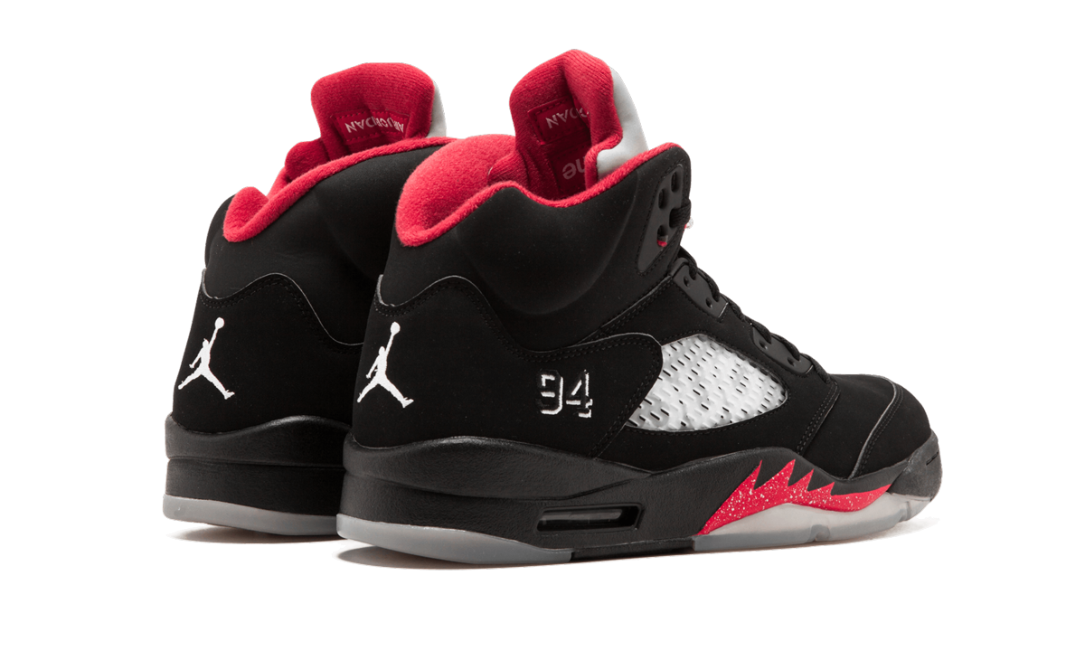 Air Jordan 5 Retro Supreme "Supreme" 824371 001
