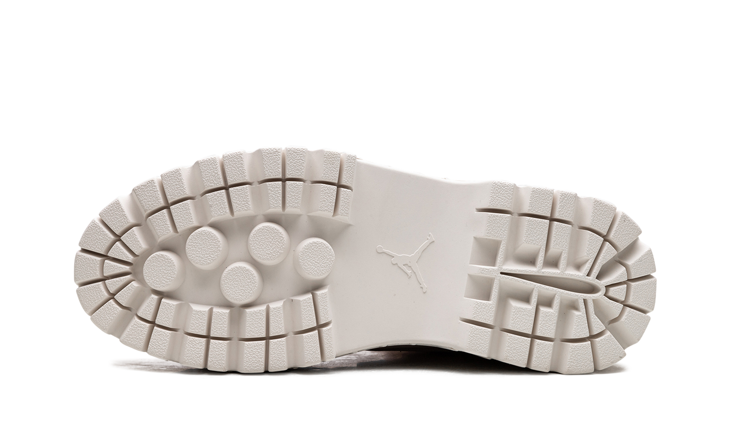 Jordan 1 Brooklyn WMNS "Pink Oxford Phantom" FJ5737 601