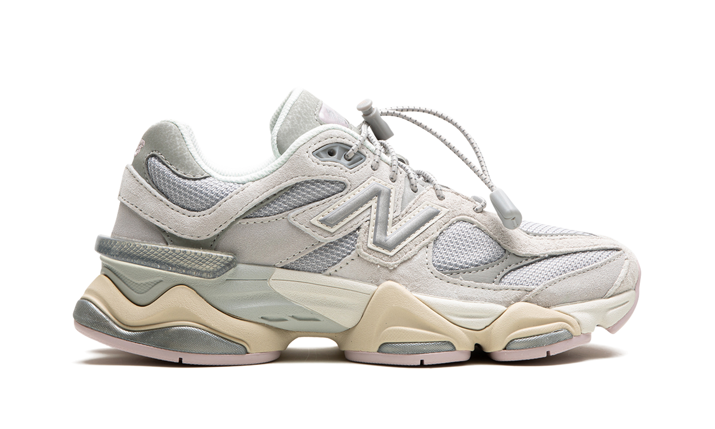 9060 "Grey Matter" U9060GM