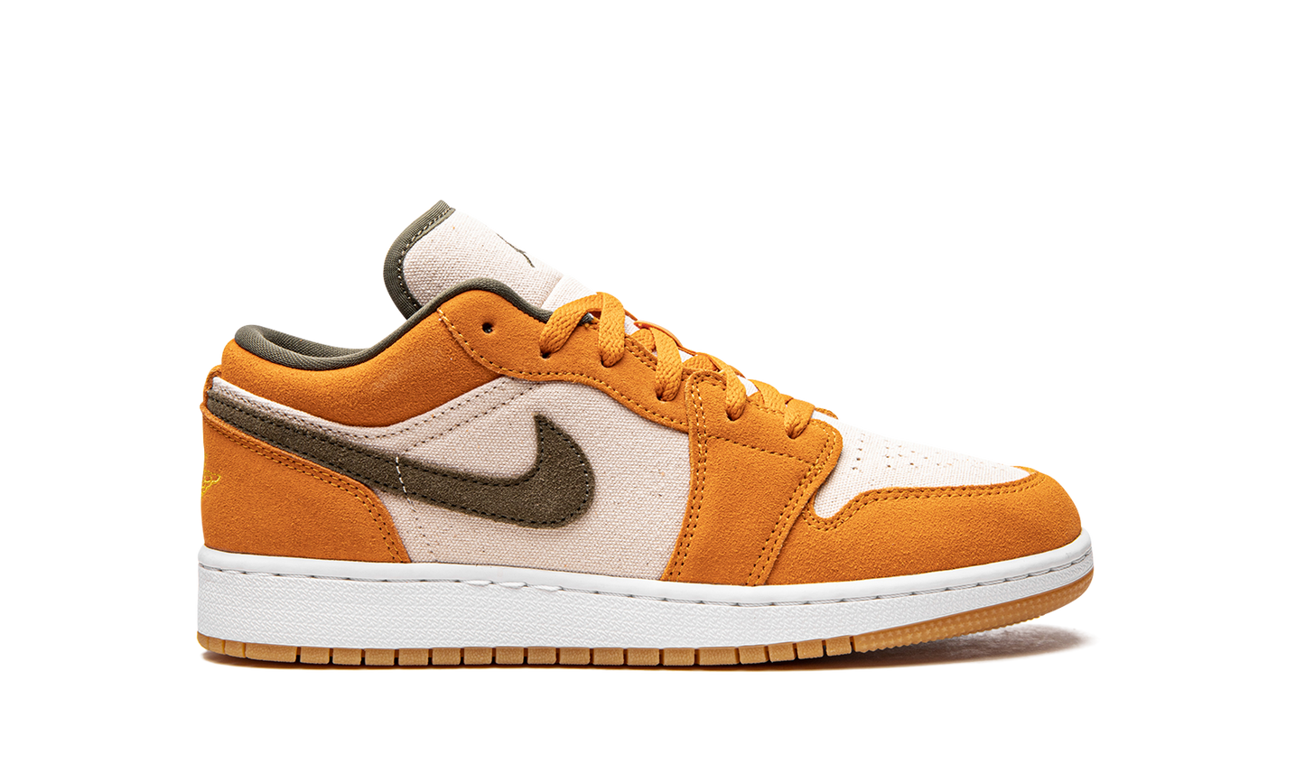 Air Jordan 1 Low SE GS "Light Curry" DJ0342 102