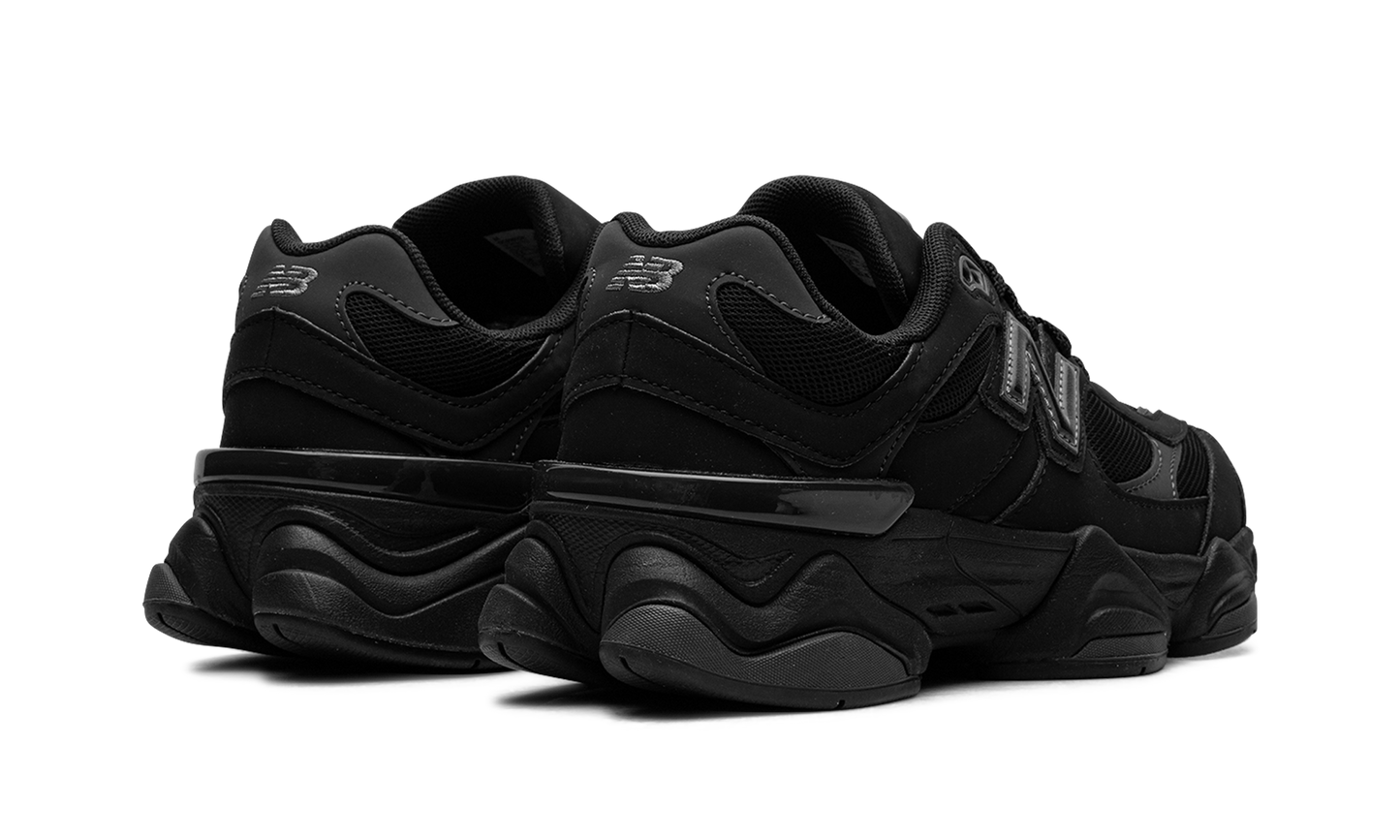 9060 GS "Black Cement" GC9060GE