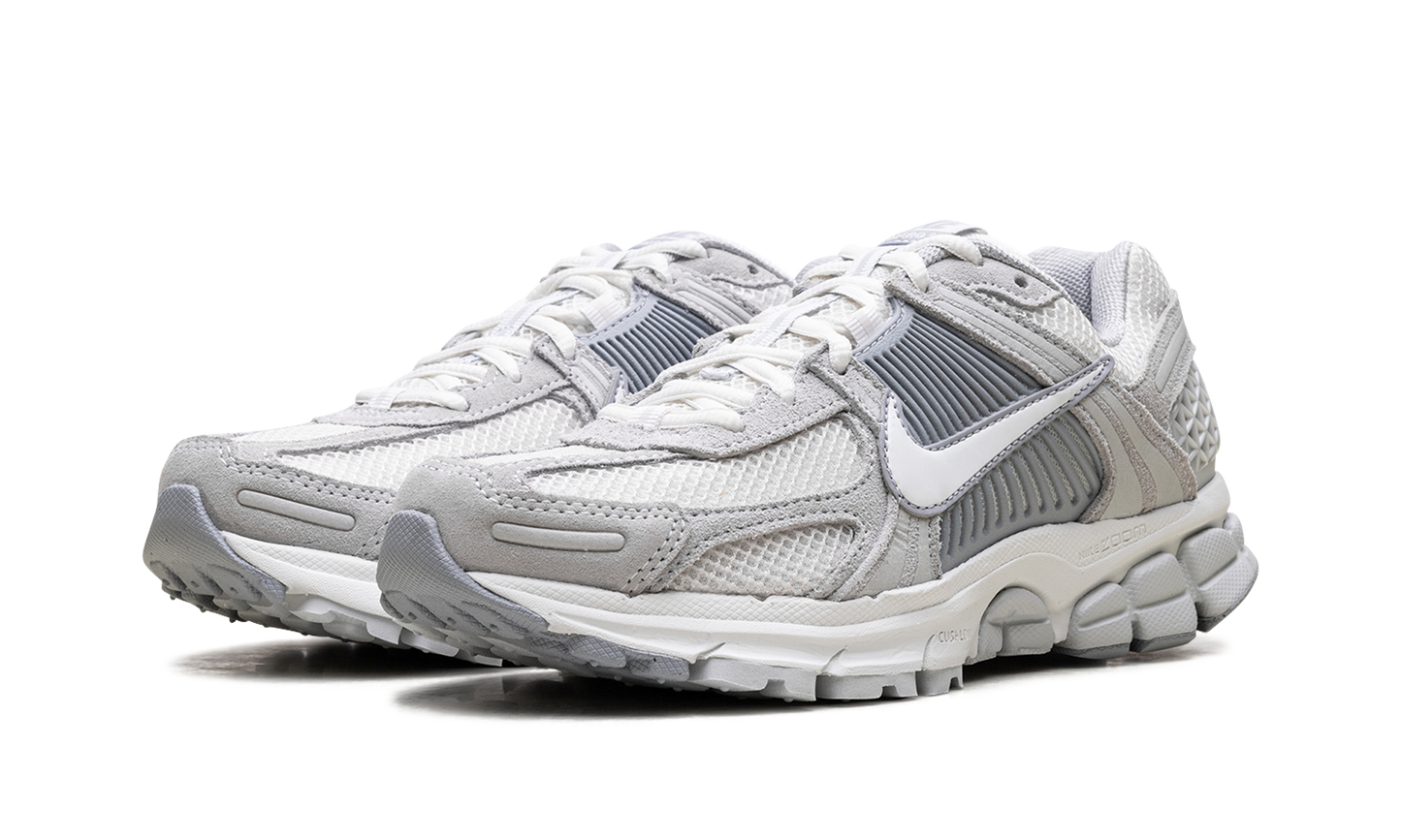 Zoom Vomero 5 WMNS "Pure Platinum" HQ0458 001