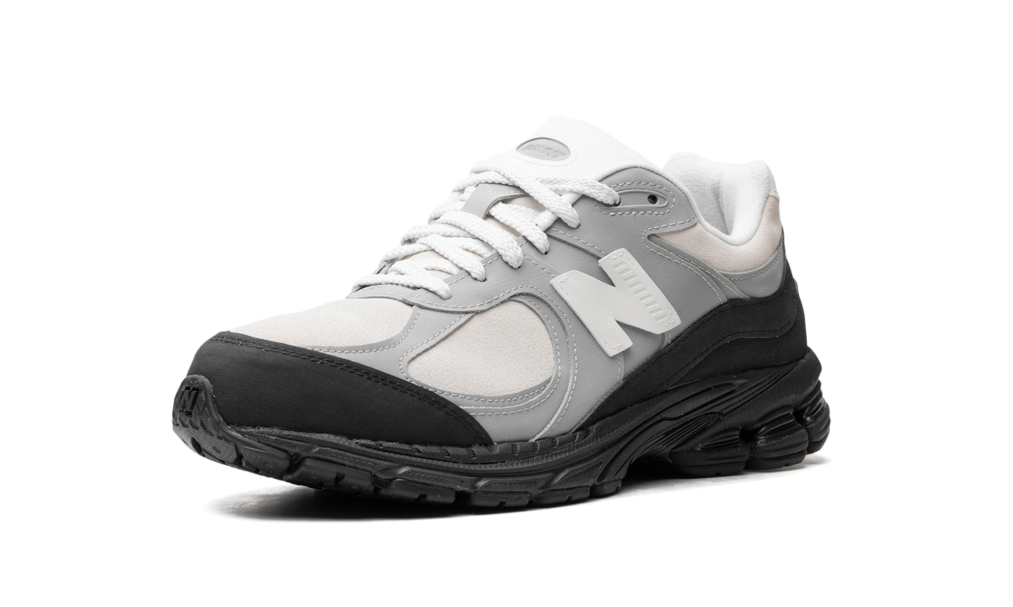 2002R "The Basement - Stone Grey" M2002RBA