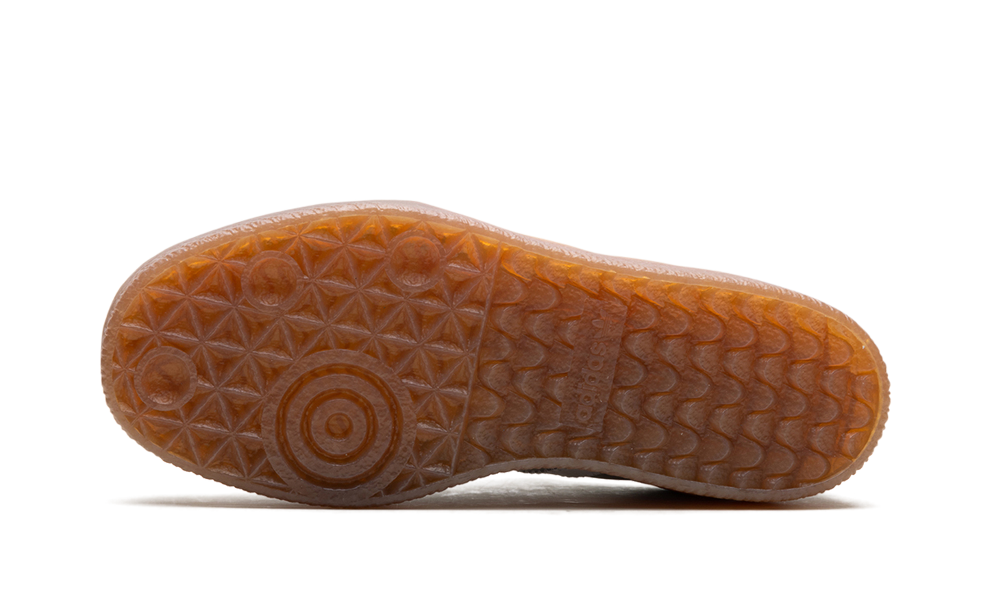 Sambae WMNS "Grey Cloud White" IE9108