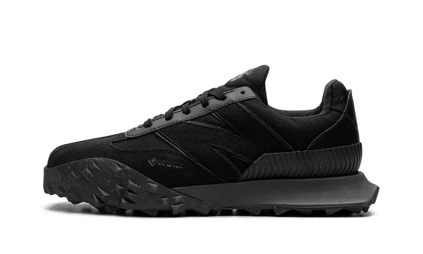 XC-72 Gore-Tex "Triple Black" UXC72GBG