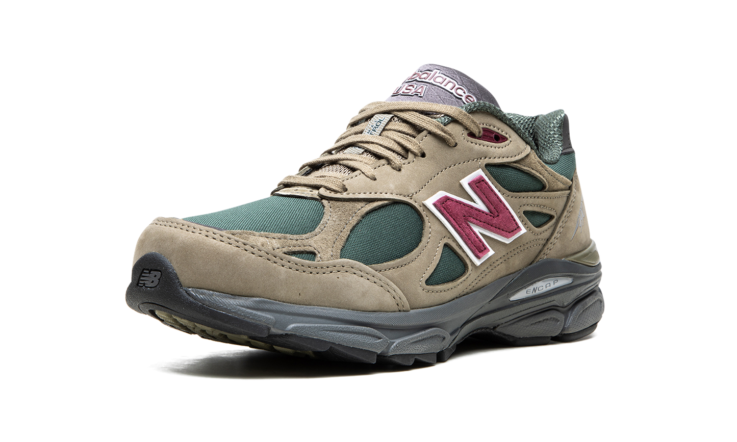 990v3 "Teddy Santis - Green/Purple" M990GP3
