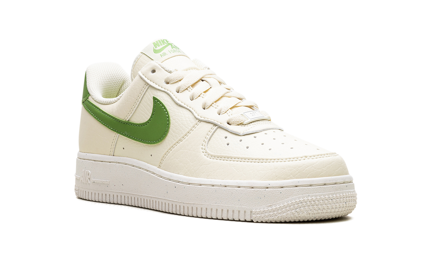 NIKE AIR FORCE 1 '07 LO WMNS "COCONUT MILK" DV3808 102