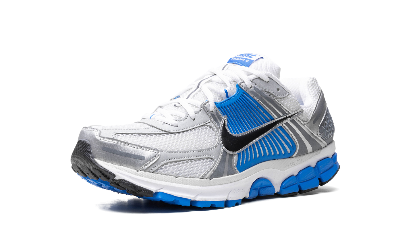 Zoom Vomero 5 "Metallic Silver/Photo Blue" FJ4151 100