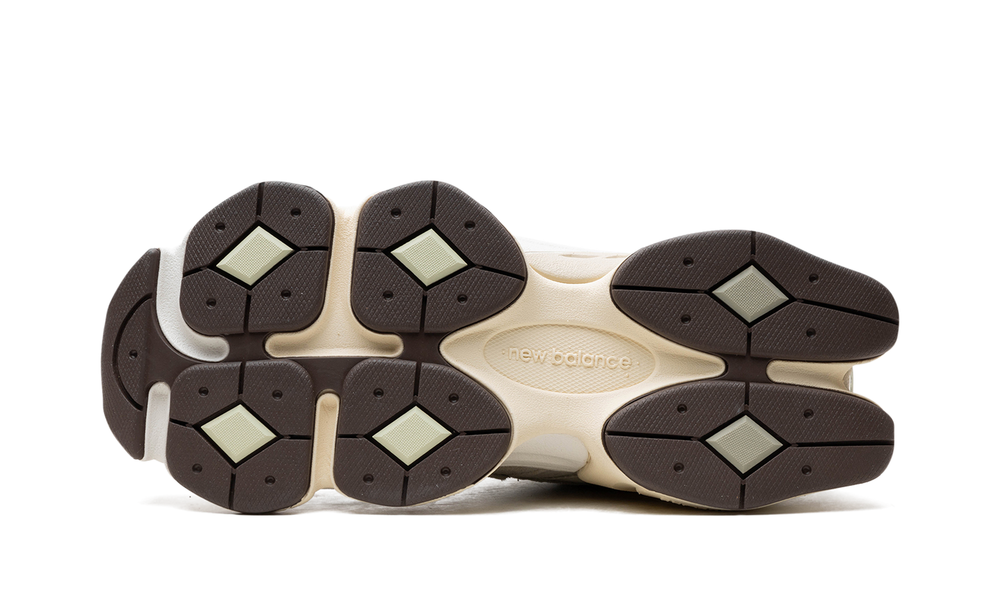 9060 "Olive" U9060EEC