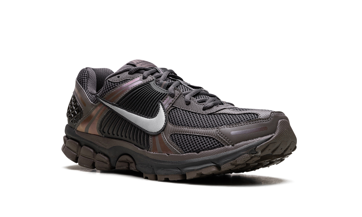 Zoom Vomero 5 "Cave Stone" HF5493 201