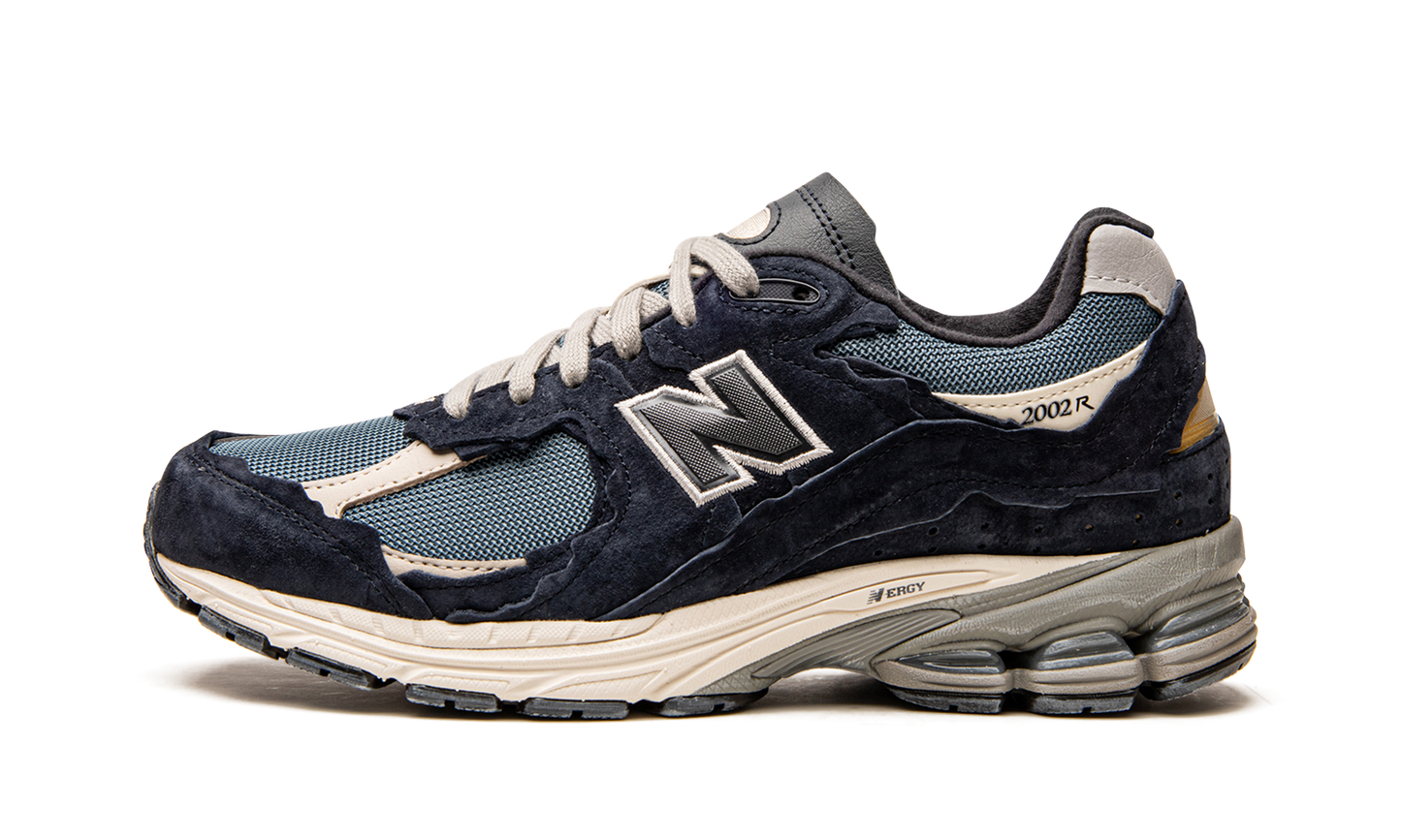 2002R "Protection Pack - Dark Navy" M2002RDF