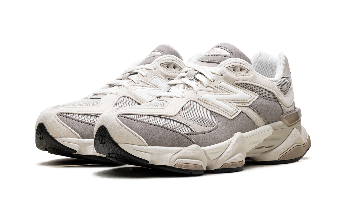 9060 GS "Linen Timberwolf" GC9060BC