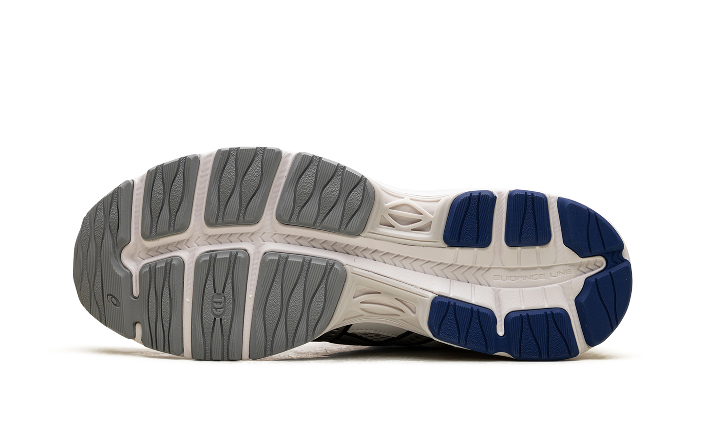 GEL-K1011 "Gallery Dept - White Pure Silver" 1203A693 100