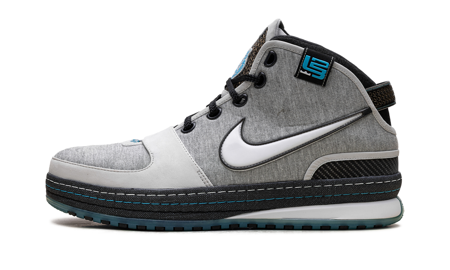 Zoom LeBron VI "Athlete" 346526 041