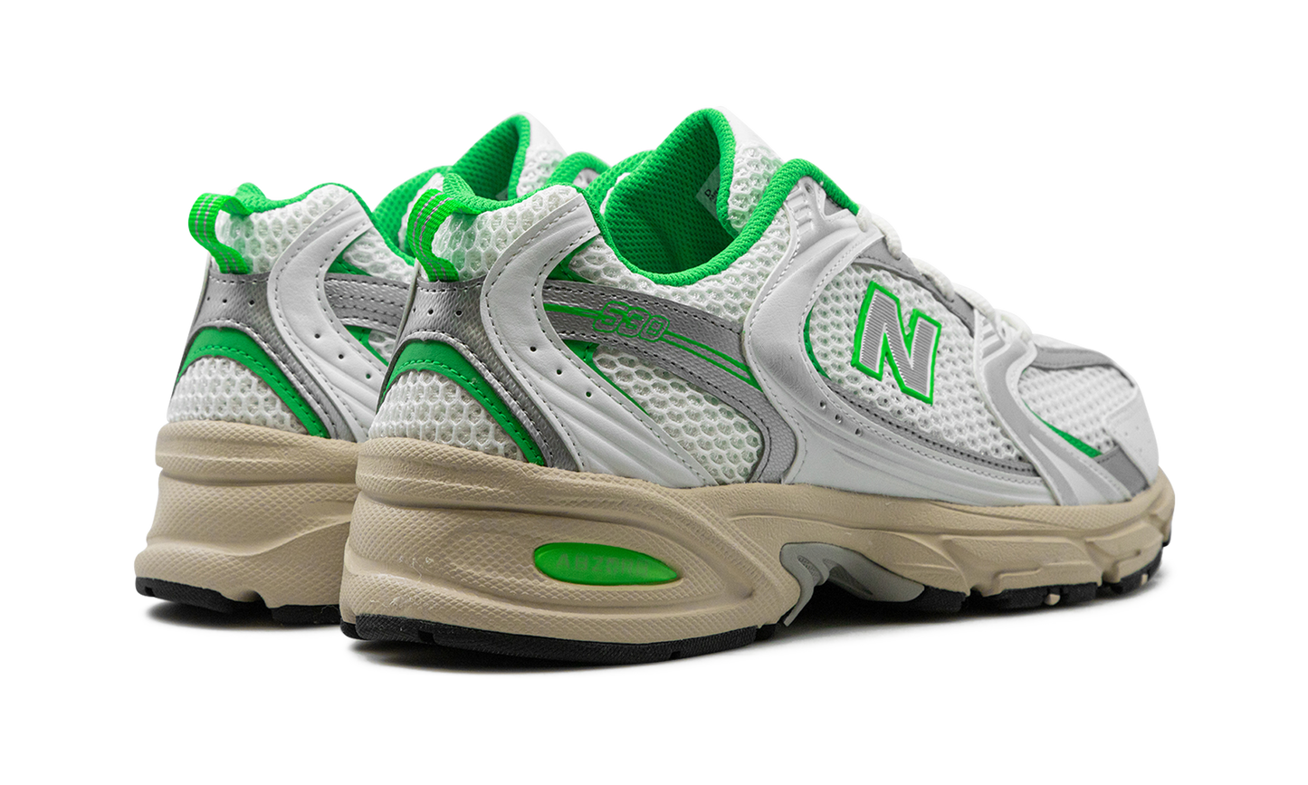 530 "White / Palm Leaf" MR530EC