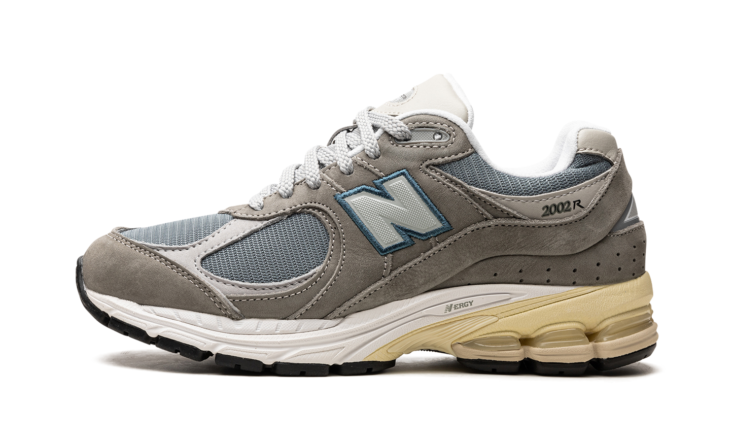 2002R "Steel Blue" M2002RNA