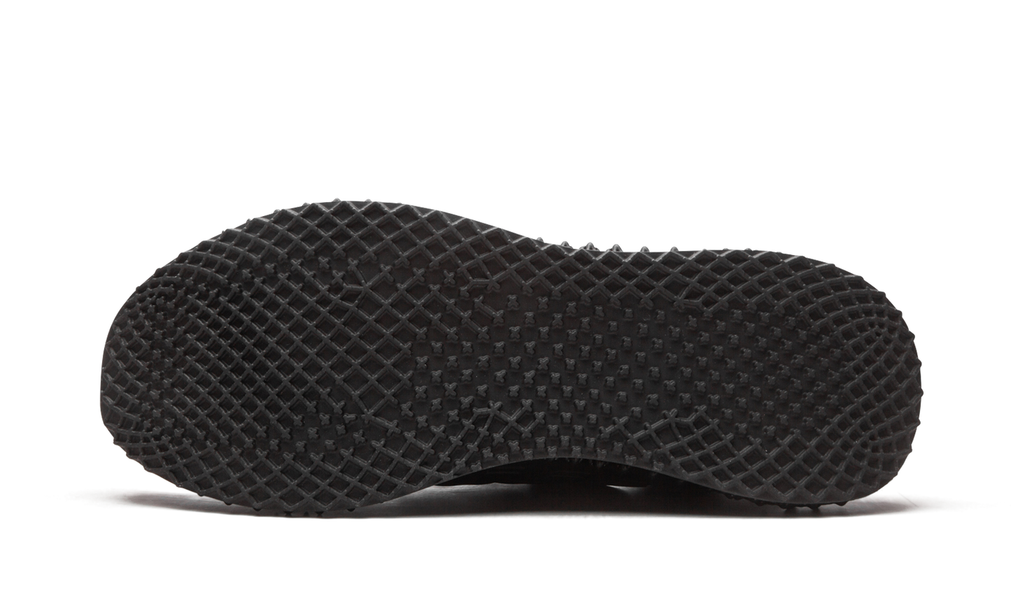 Ultra 4D "Nice Kicks - Tie-Dye"