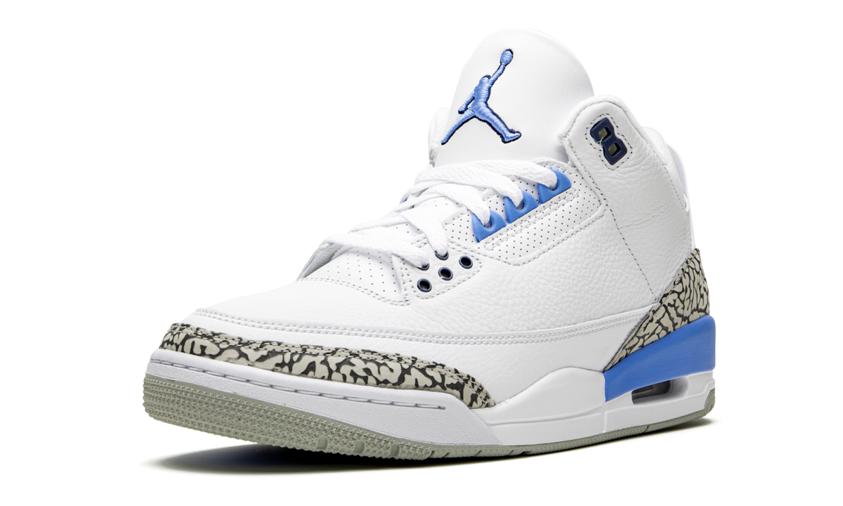 Air Jordan 3 Retro "UNC" CT8532 104